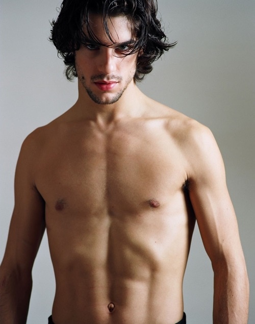 阿雷胡&middot;苏拉斯